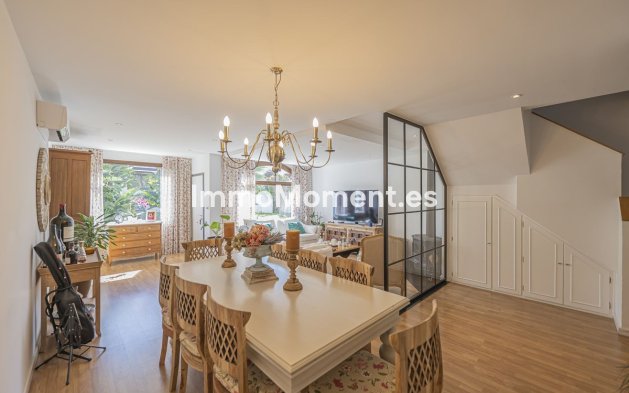 Revente - Maison mitoyenne - Estepona  - Atalaya