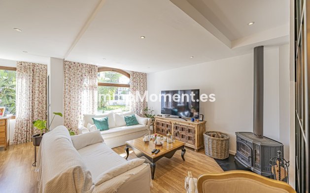 Revente - Maison mitoyenne - Estepona  - Atalaya