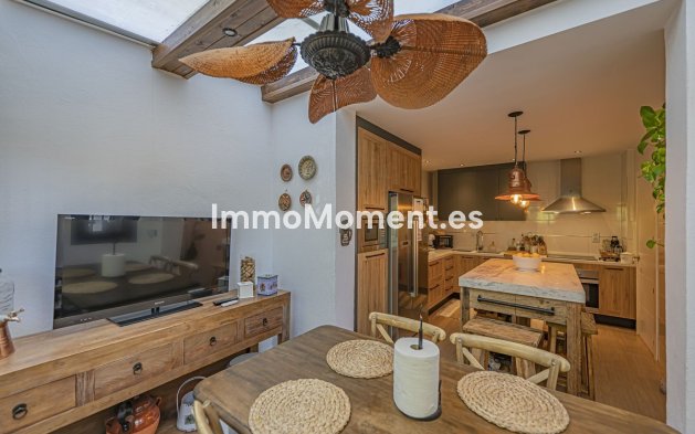 Revente - Maison mitoyenne - Estepona  - Atalaya