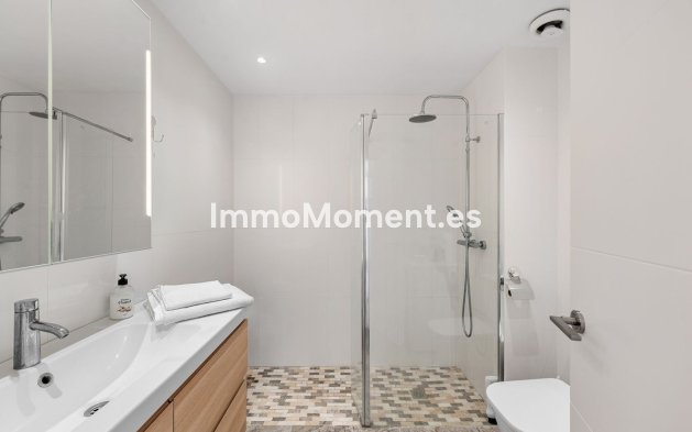 Wiederverkauf - Wohnung - Marbella - Nueva Andalucía