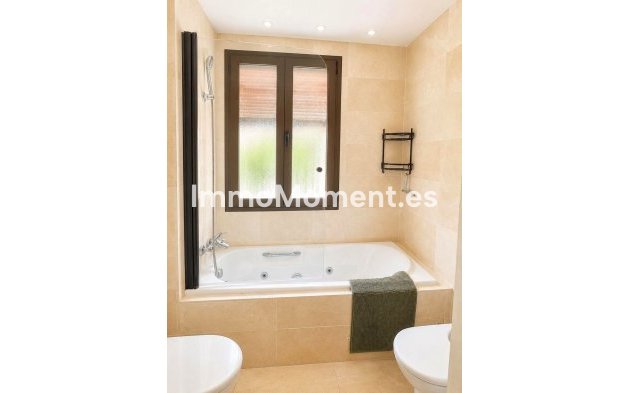 Bestaande woning - Appartement - Estepona  - Valle Romano
