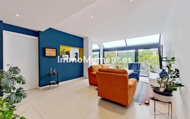 Bestaande woning - Vrijstaande villa - Binnenland  - Alhaurín de la Torre