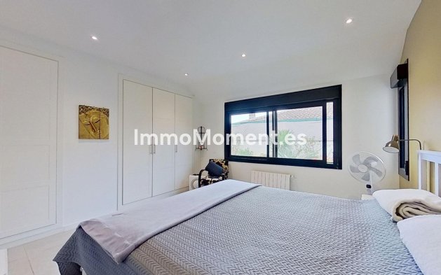 Bestaande woning - Vrijstaande villa - Binnenland  - Alhaurín de la Torre