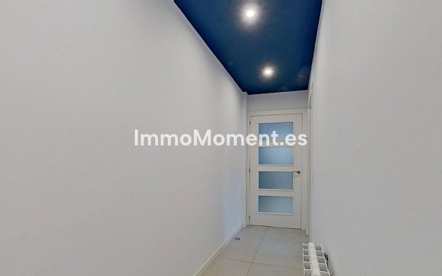 Bestaande woning - Vrijstaande villa - Binnenland  - Alhaurín de la Torre