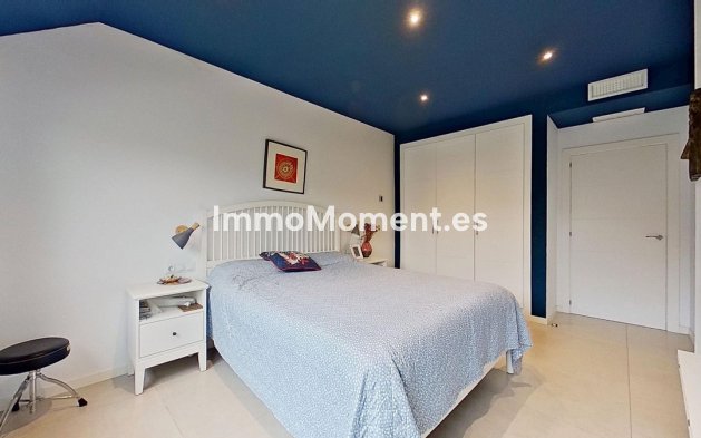 Bestaande woning - Vrijstaande villa - Binnenland  - Alhaurín de la Torre