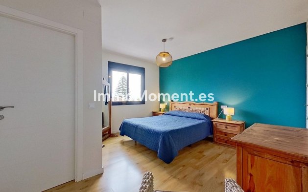 Bestaande woning - Vrijstaande villa - Binnenland  - Alhaurín de la Torre