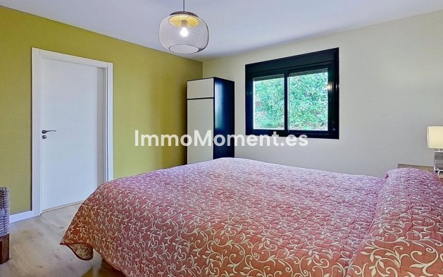 Bestaande woning - Vrijstaande villa - Binnenland  - Alhaurín de la Torre