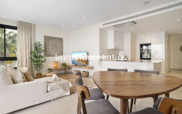 Resale - Apartment - Estepona - Estepona Centro