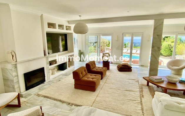 Resale - Detached villa - Estepona - El Padron