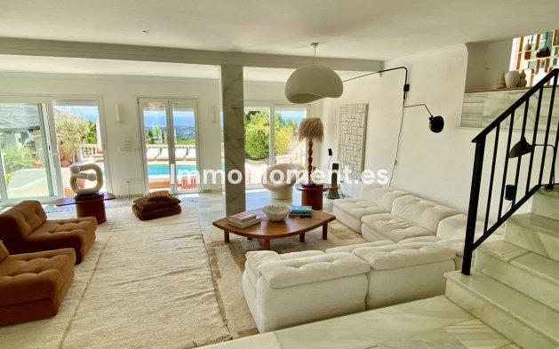Resale - Detached villa - Estepona - El Padron