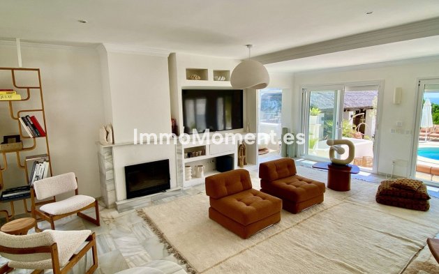 Resale - Detached villa - Estepona - El Padron