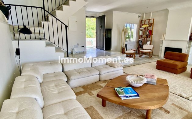 Resale - Detached villa - Estepona - El Padron