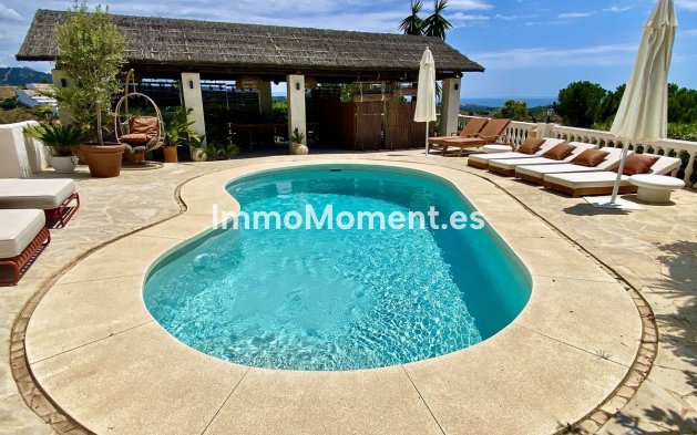 Resale - Detached villa - Estepona - El Padron