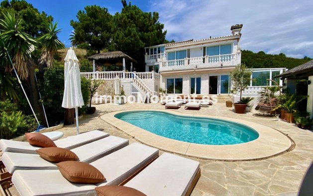 Resale - Detached villa - Estepona - El Padron