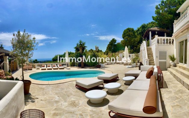 Resale - Detached villa - Estepona - El Padron