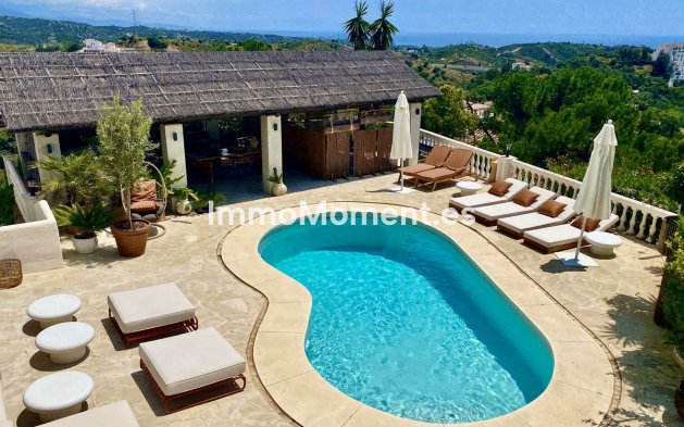 Resale - Detached villa - Estepona - El Padron