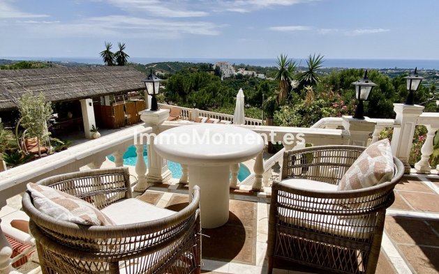 Resale - Detached villa - Estepona - El Padron