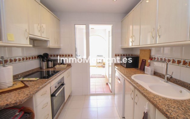 Resale - Apartment - Mijas - El Chaparral