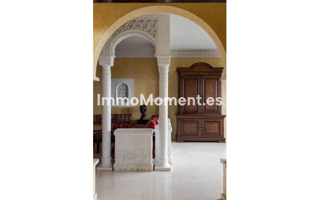 Resale - Detached villa - Inland  - Alhaurín el Grande Centro