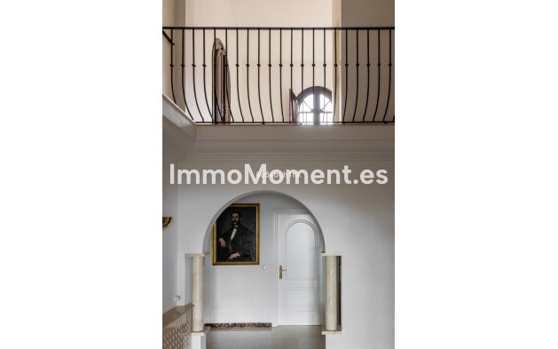 Resale - Detached villa - Inland  - Alhaurín el Grande Centro