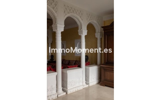 Resale - Detached villa - Inland  - Alhaurín el Grande Centro