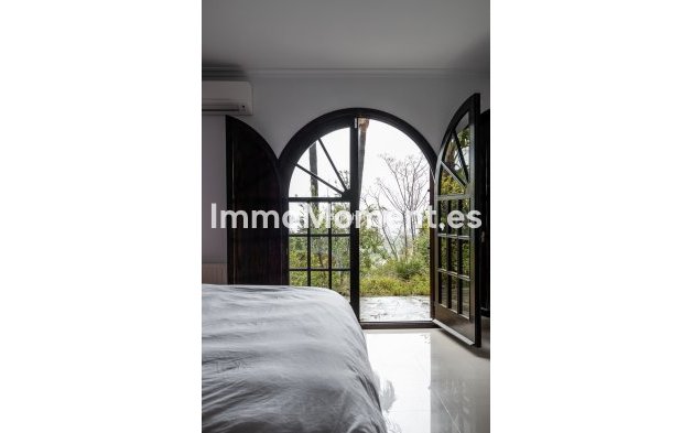 Resale - Detached villa - Inland  - Alhaurín el Grande Centro
