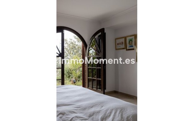 Resale - Detached villa - Inland  - Alhaurín el Grande Centro