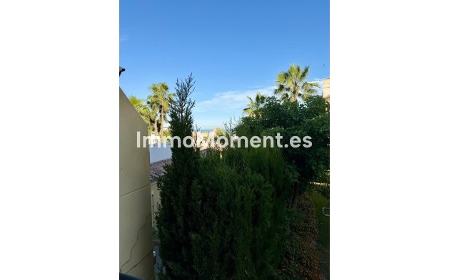 Resale - Detached villa - Estepona - Estepona Centro