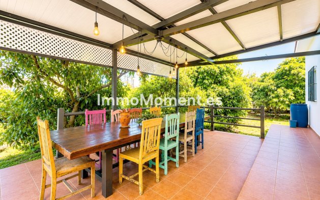 Resale - Country house - Estepona - Estepona Centro