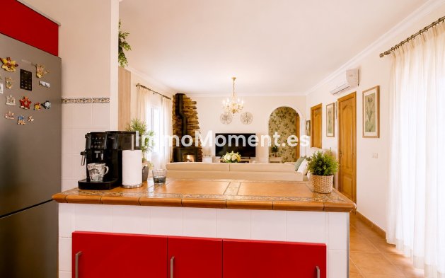Resale - Country house - Estepona - Estepona Centro