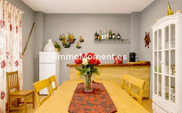 Resale - Country house - Estepona - Estepona Centro
