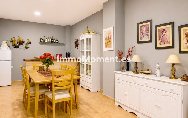 Resale - Country house - Estepona - Estepona Centro