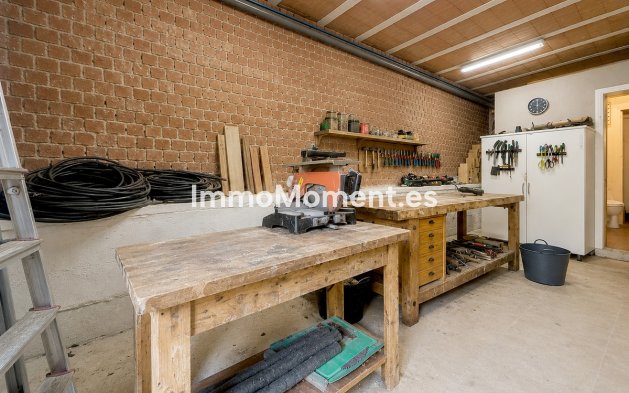 Resale - Country house - Estepona - Estepona Centro