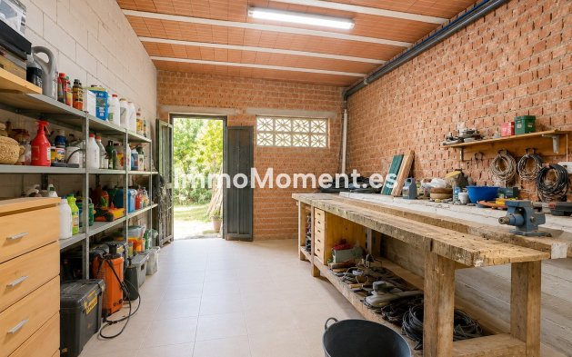 Resale - Country house - Estepona - Estepona Centro