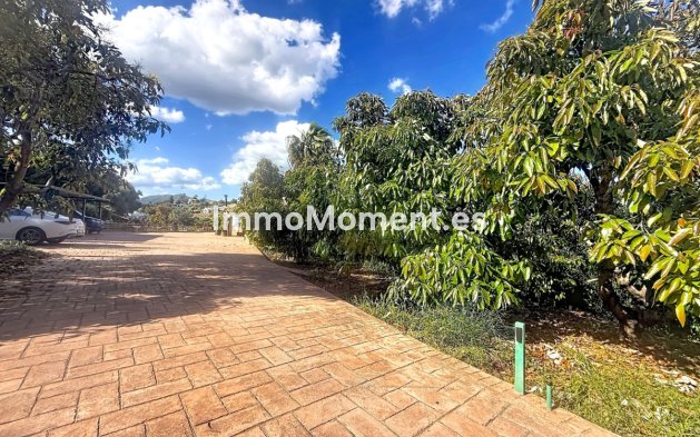 Resale - Country house - Estepona - Estepona Centro