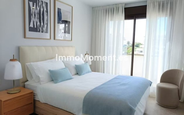 Resale - Apartment - Estepona - Estepona Centro