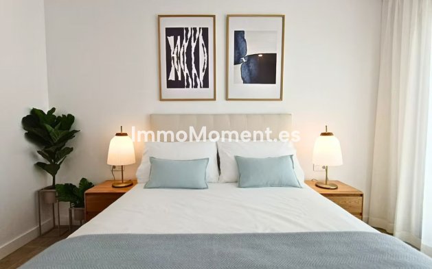 Resale - Apartment - Estepona - Estepona Centro