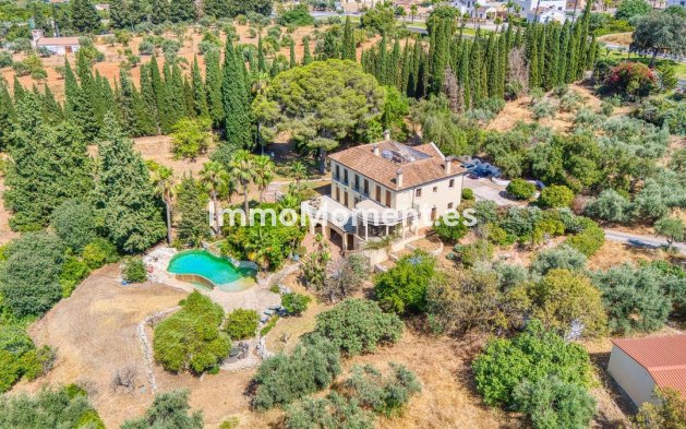 Resale - Detached villa - Inland  - Alhaurín el Grande Centro