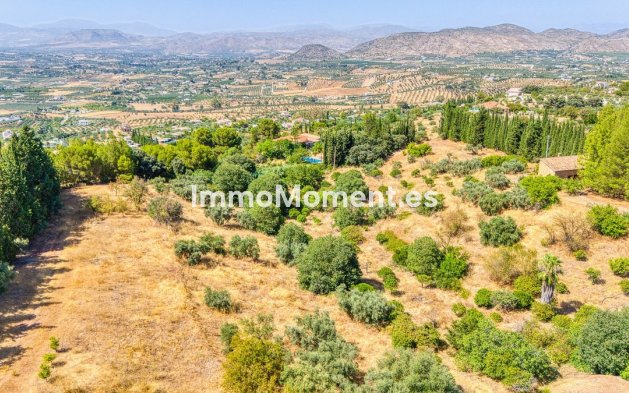 Resale - Detached villa - Inland  - Alhaurín el Grande Centro