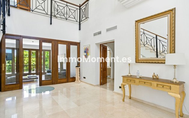 Resale - Detached villa - Inland  - Alhaurín el Grande Centro