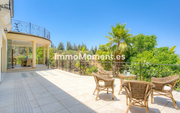 Resale - Detached villa - Inland  - Alhaurín el Grande Centro