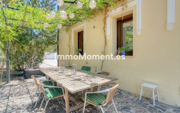 Resale - Detached villa - Inland  - Alhaurín el Grande Centro