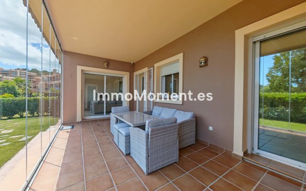 Resale - Apartment - Marbella - La Mairena