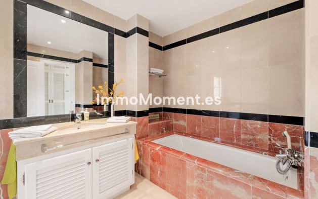 Reventa - Villa independiente - Marbella - Sierra Blanca