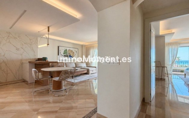 Wiederverkauf - Wohnung - Marbella - Elviria
