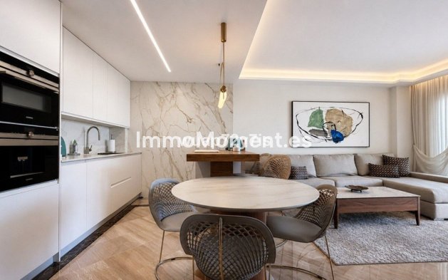 Wiederverkauf - Wohnung - Marbella - Elviria
