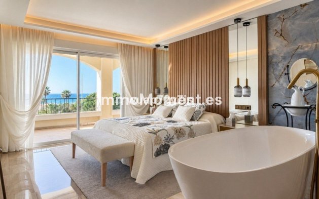 Wiederverkauf - Wohnung - Marbella - Elviria
