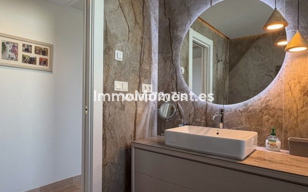 Wiederverkauf - Wohnung - Marbella - Elviria