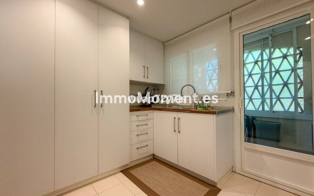 Wiederverkauf - Wohnung - Marbella - Elviria