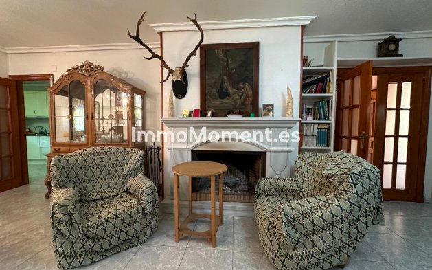 Bestaande woning - Vrijstaande villa - Torrevieja - Torrevieja Centro